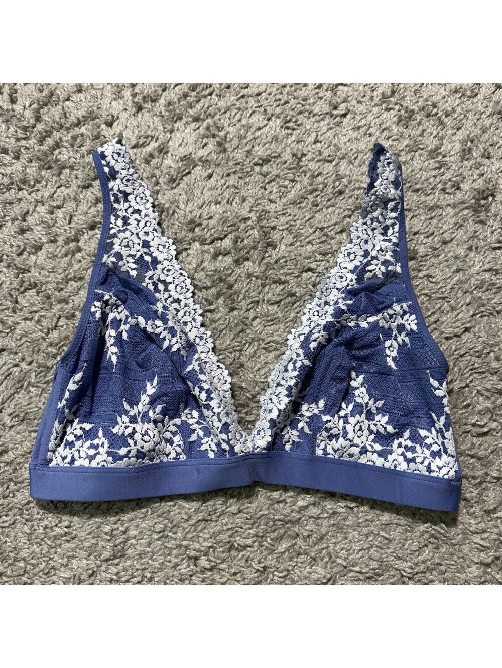 Wacoal Embrace Lace Wire Free Bralette Bra #852191 Size 40 Blue White Lace